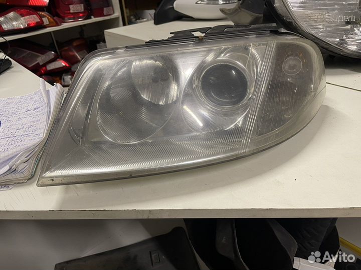 Фара левая Volkswagen Passat B5+ 2000-2005
