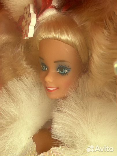 Barbie Happy Holidays 1989, Барби Холидейка