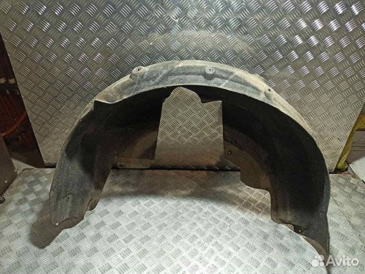 Подкрылок BMW 7 F01/F02 (08-15) зад R б/у (арт. 51717185270)