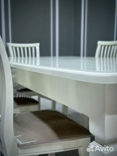 Стол в гостиную \ оплата при получении