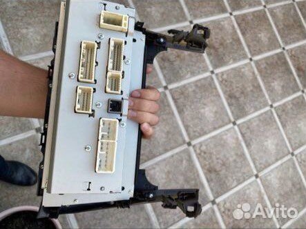 Штатный магнитофон Camry