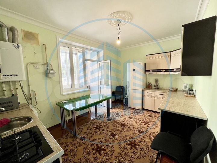 2-к. квартира, 52,1 м², 1/3 эт.