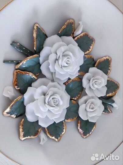 Тарелка фарфор, лепнина, винтаж