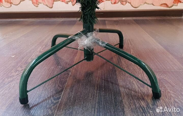 Елка искусственная