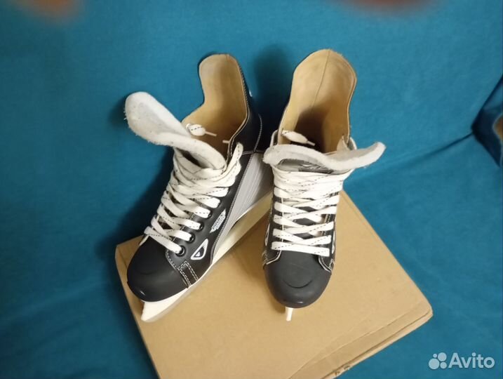 Коньки хоккейные 42 размер мужские