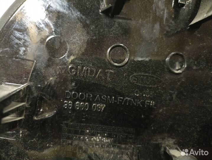 Лючок бензобака для Opel Antara