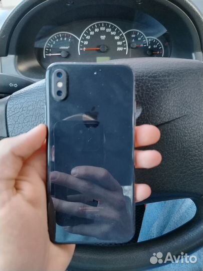 iPhone X, 64 ГБ