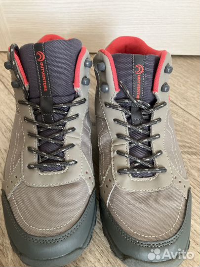 Кроссовки женские демисезонные 37