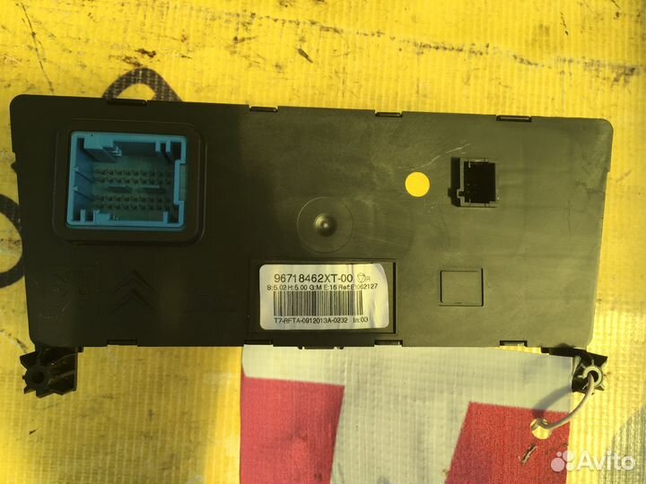 Блок управления климатом Пежо 308