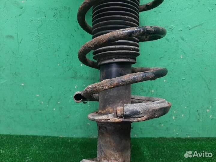 Стойка амортизатора задняя Ford Mondeo 3 2002