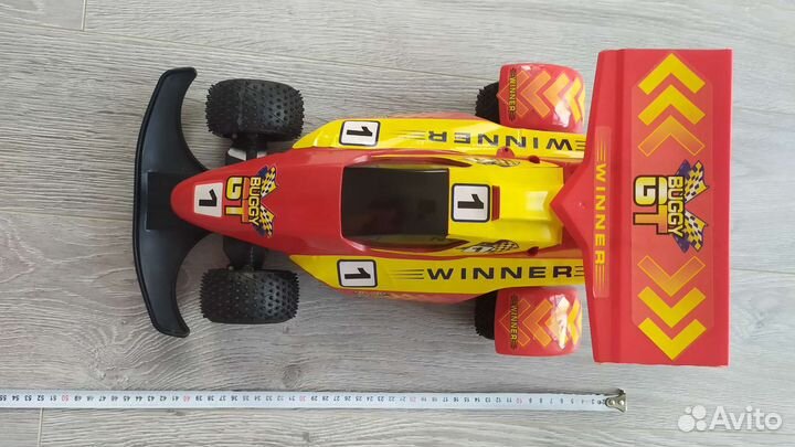 Машина на радиоуправлении