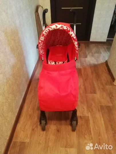 Прогулочная коляска трость бу