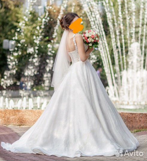 Свадебное платье + фата, бижютерия, подъюбник
