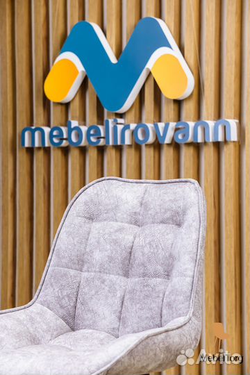 Мягкие велюровые кухонные стулья