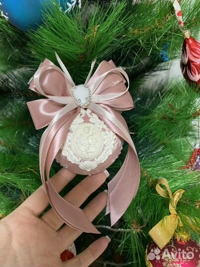 Елочные шары