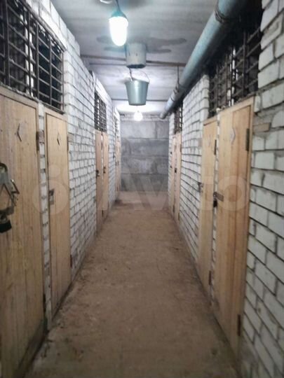 Машиноместо, 10 м²