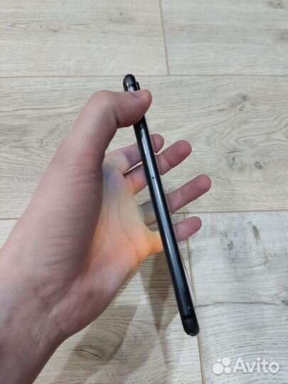 iPhone 8 Plus, 64 ГБ