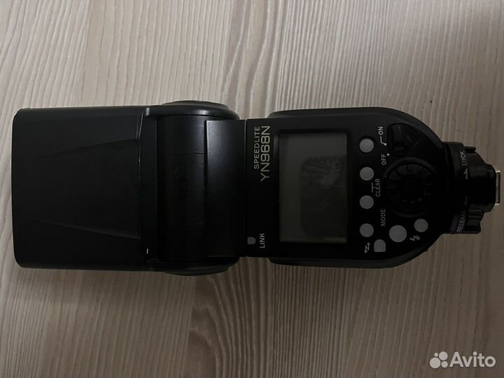 Вспышка Yongnuo YN968N