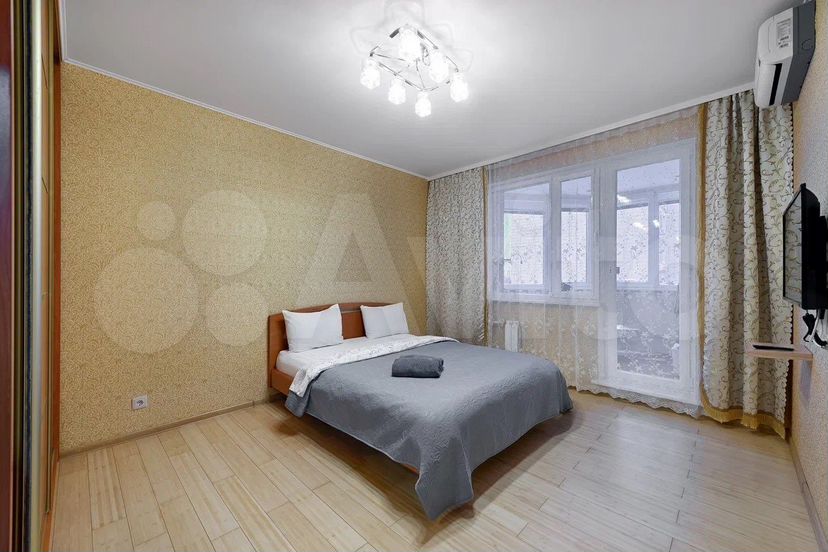 2-к. квартира, 65 м², 7/19 эт.