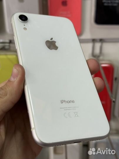 iPhone Xr, 64 ГБ