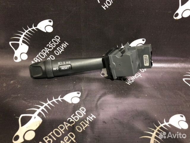 Подрулевой переключатель поворотников Volvo S60