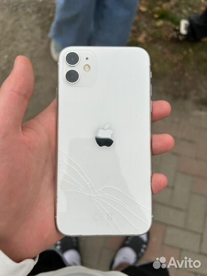 iPhone 11, 128 ГБ