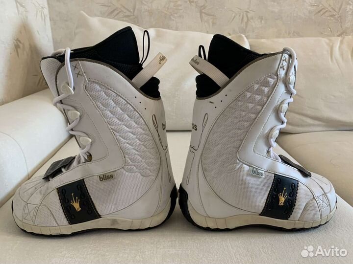 Сноубордические ботинки женские (38)