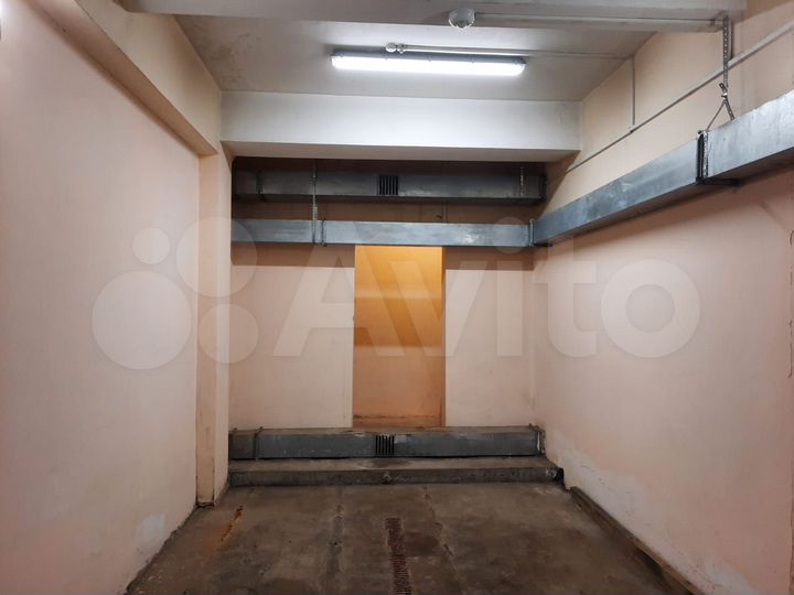 Машиноместо, 23 м²