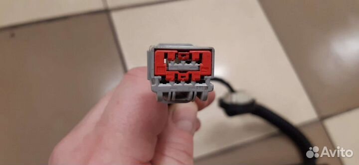 Электропривод багажника Cadillac Escalade