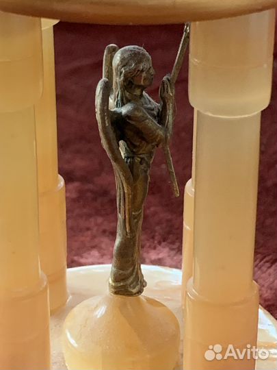 Фигурки церковная из селенита ангел