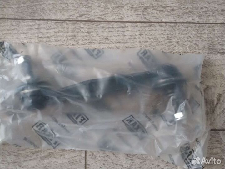 Тяга стабилизатора Пежо 406