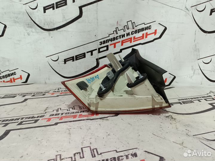 Фонарь volvo V70 XC70 BW BZ 1 модель правый 30698984 NA6469