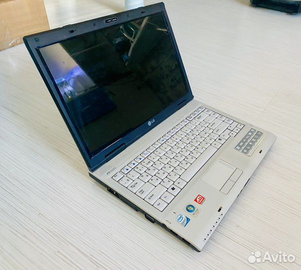 Ноутбук Lg