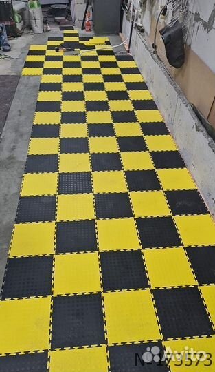 Пвх плитка для гаража