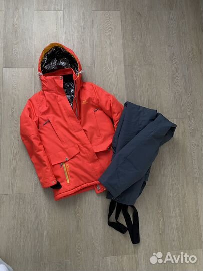 Горнолыжный костюм женский 42 44