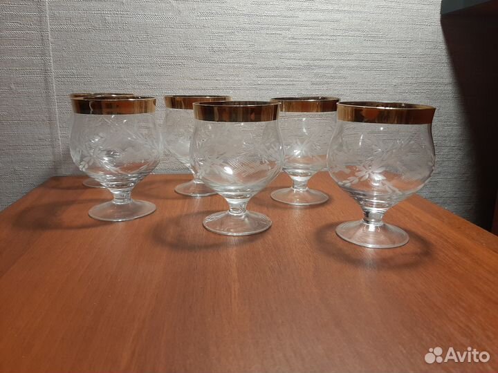 Хрустальные фужеры и рюмки (набор) продам