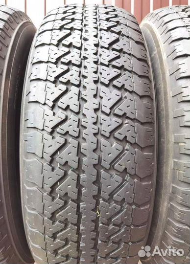 Kumho Road Venture AT 825 265/70 R16 112S