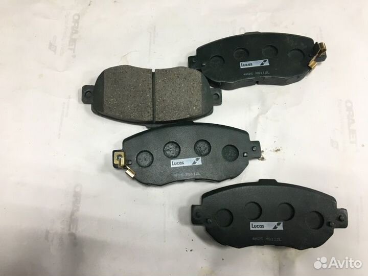 Тормозные колодки переднее Lexus Gs430