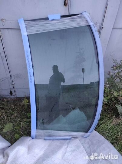 Vw polo sedan задняя стекло