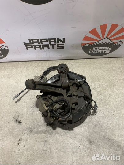 Цапфа задняя правая Toyota Camry 50 55 3.5 2GR