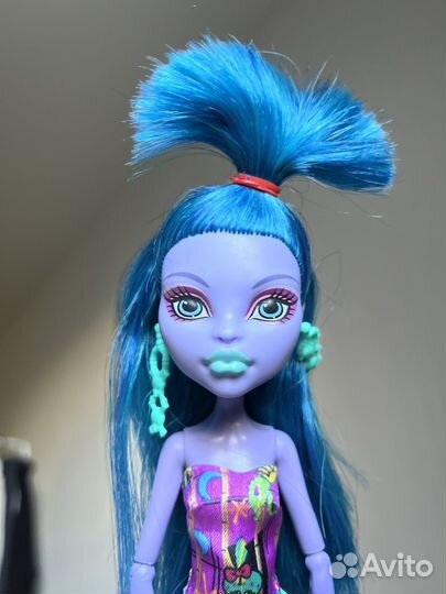 Кукла monster high