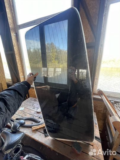 Заднее стекло ваз 2106