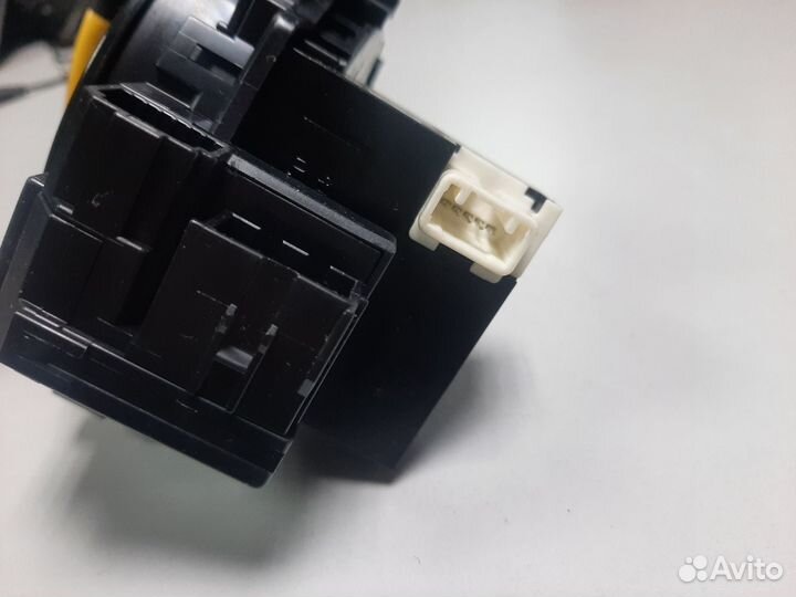 Шлейф руля левый Toyota RAV4 30-2012 г. II рестай