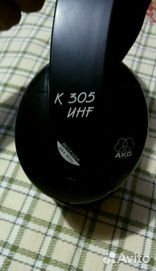 Наушники AKG K305UHF 100 Ом беспроводные