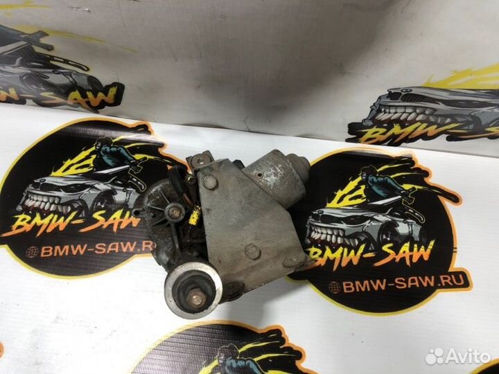 Мотор стеклоочистителя Audi Coupe 1985