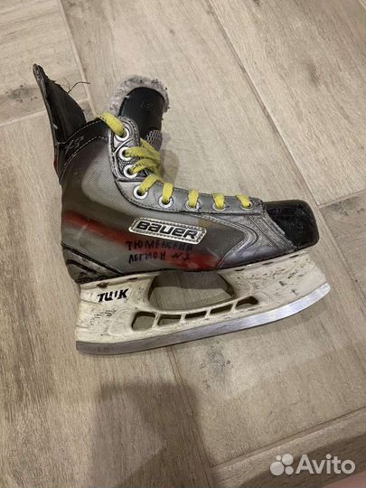 Хоккейные коньки bauer