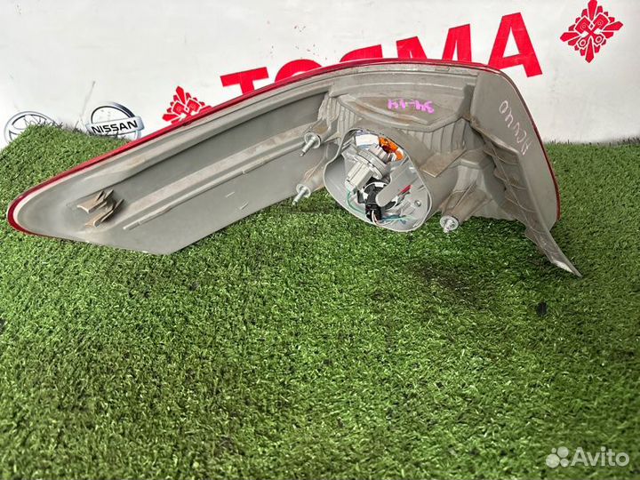 Фонарь правый Toyota Camry ACV40