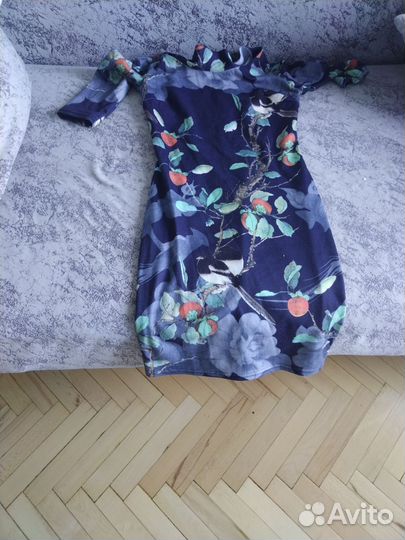 Платье женское 42 44