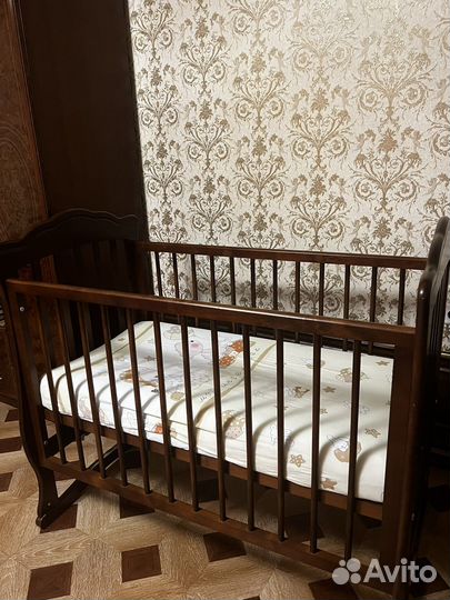 Продам детскую кровать