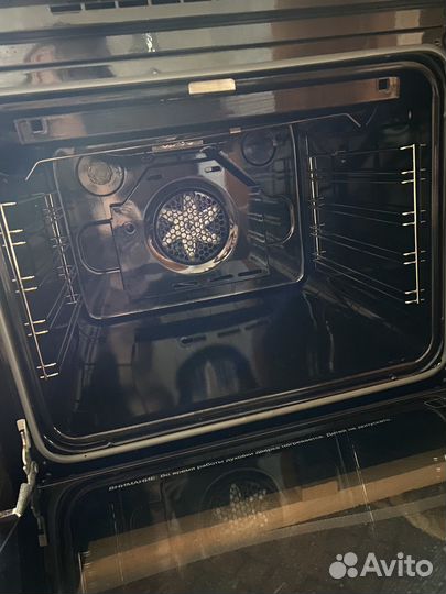 Духовой шкаф